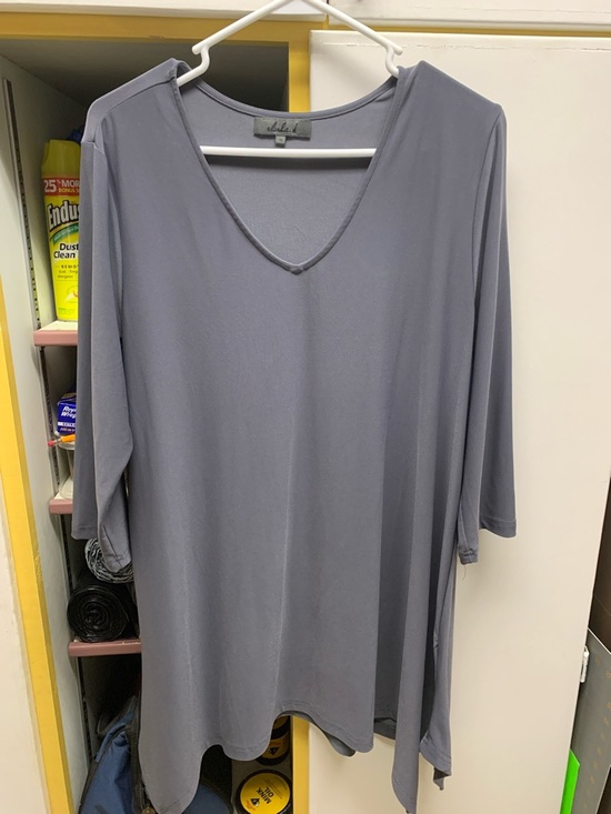 Alisha. D Tops - Slate Grey V-Neck Tunic Top - 3/4 Sleeve